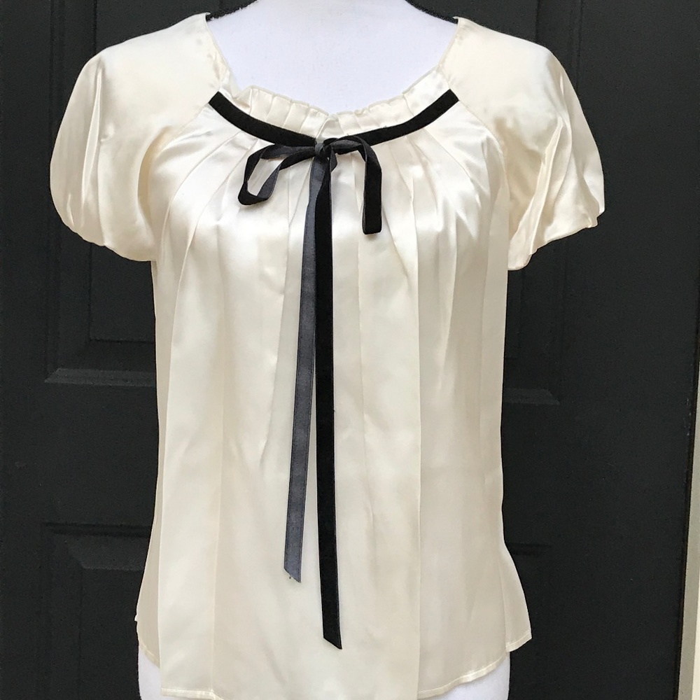 NWT 100% Silk Cream color Blouse with black velvet